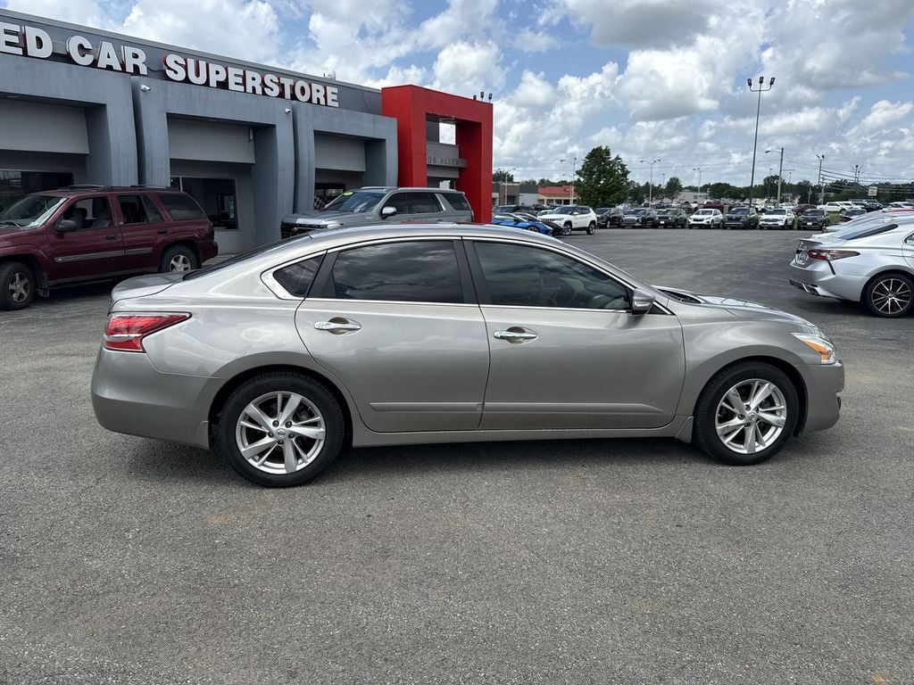 Pre-Owned 2014 Nissan Altima 2.5 SL - photo - 5