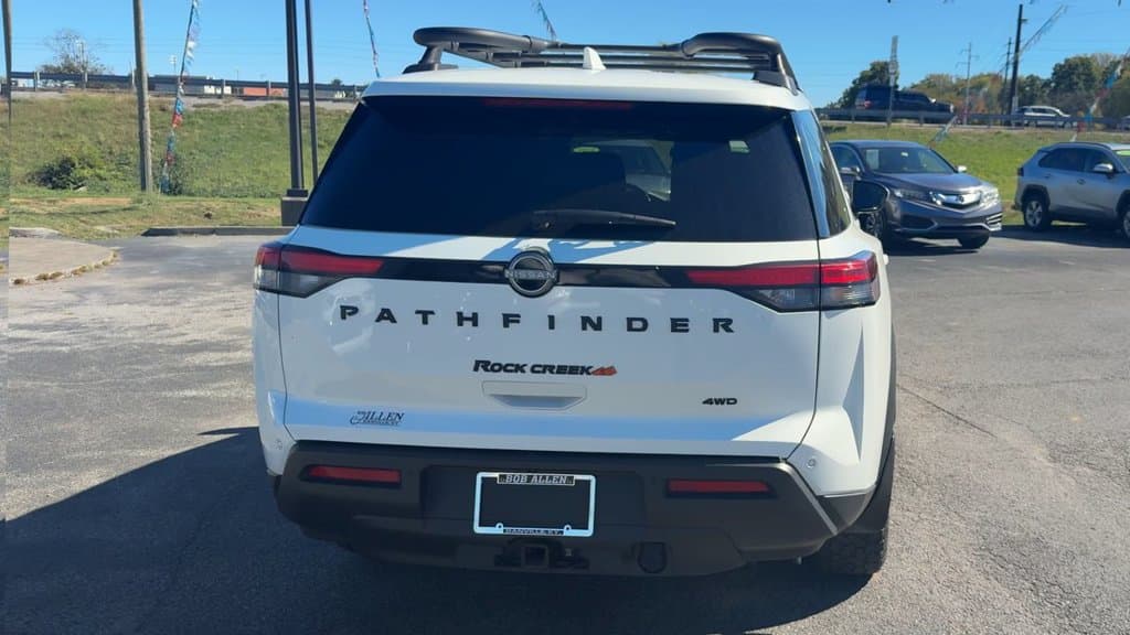 Pre-Owned 2024 Nissan Pathfinder Rock Creek - photo - 5