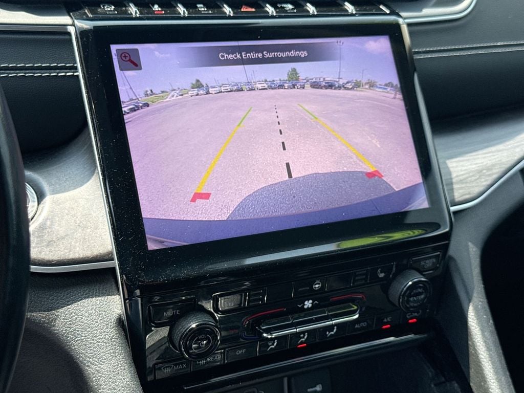 Pre-Owned 2021 Jeep Grand Cherokee L Limited - photo - 29