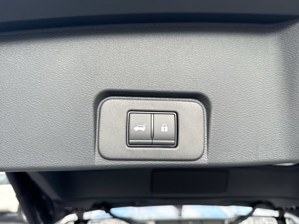 New 2026 Nissan Rogue Platinum - photo - 17