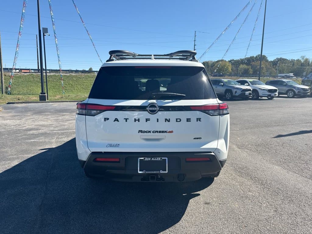 Pre-Owned 2024 Nissan Pathfinder Rock Creek - photo - 17