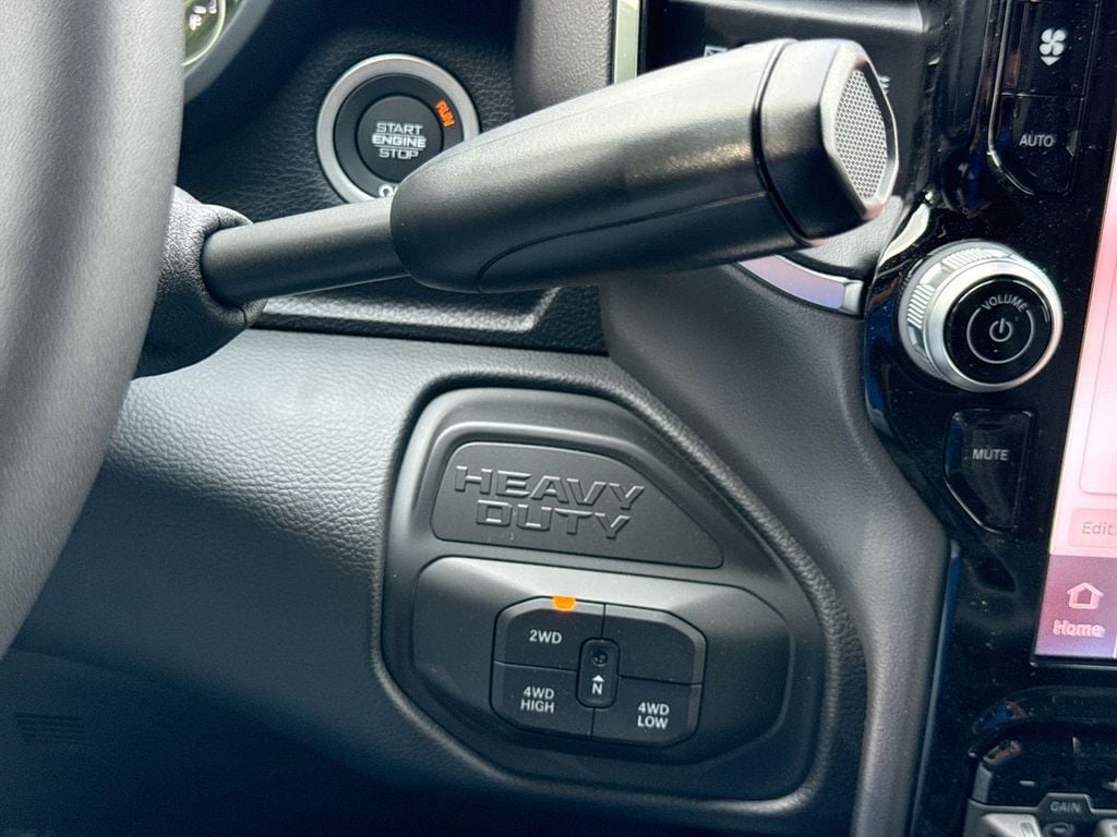 New 2026 Ram 3500 Big Horn - photo - 25