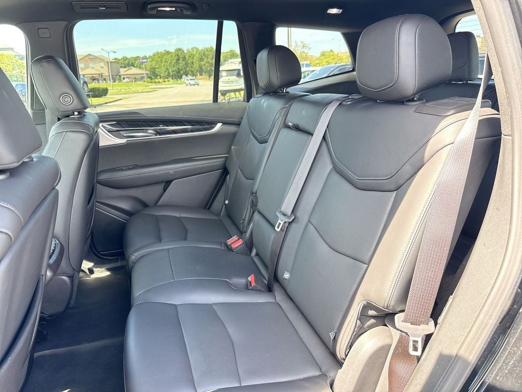 Pre-Owned 2022 Cadillac XT6 Premium Luxury - photo - 20