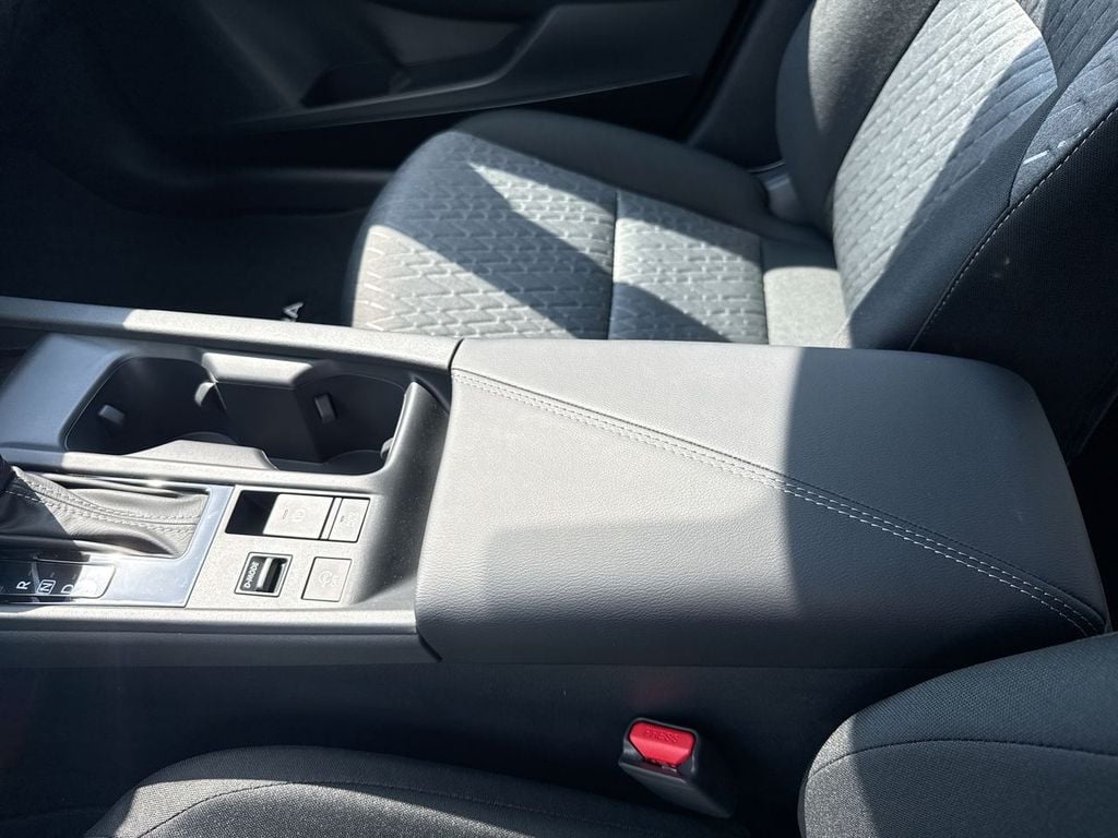 New 2027 Nissan Sentra SV - photo - 24