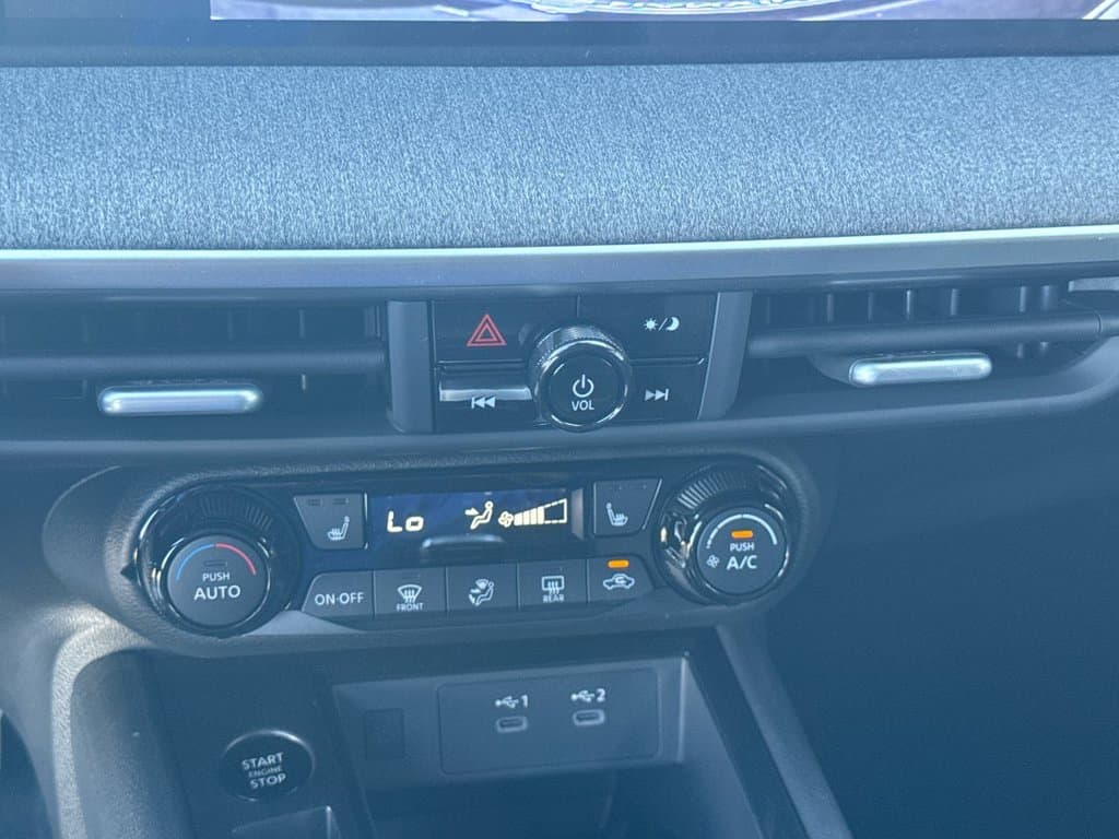 New 2027 Nissan Kicks SV - photo - 28