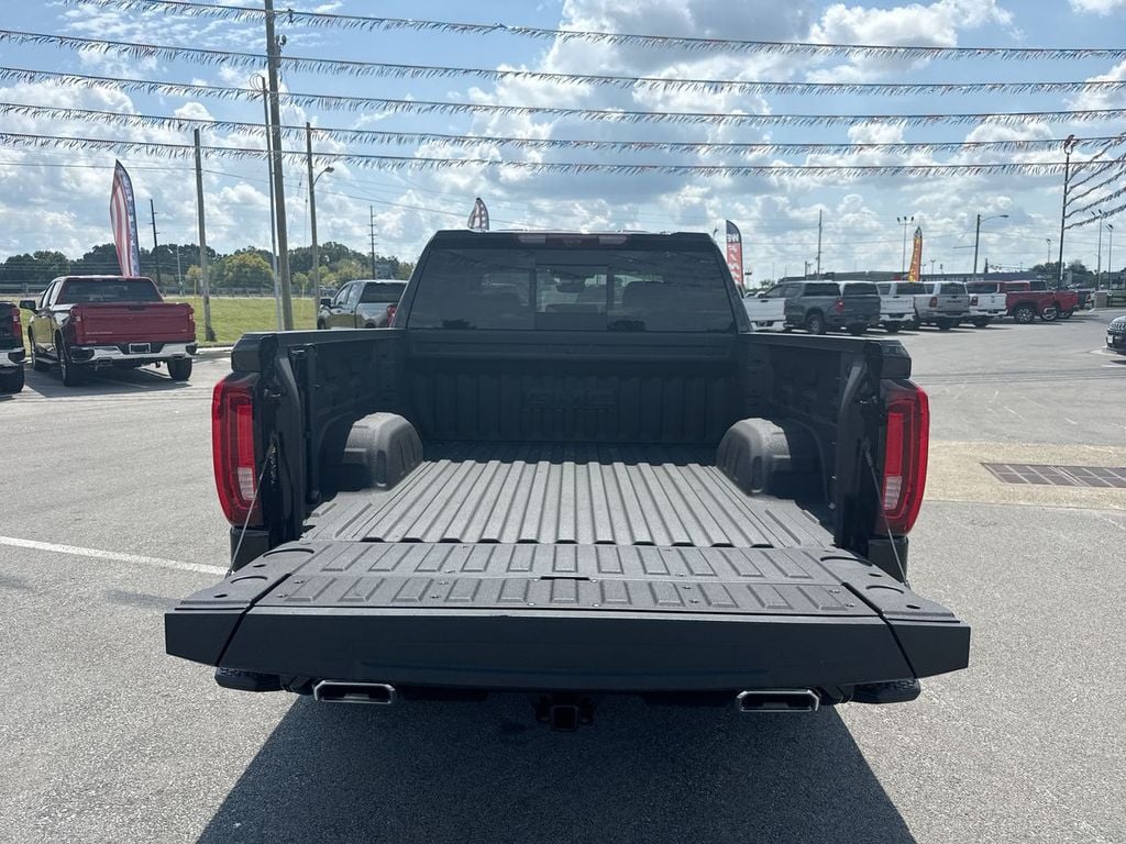 Pre-Owned 2025 GMC Sierra 1500 Denali - photo - 16