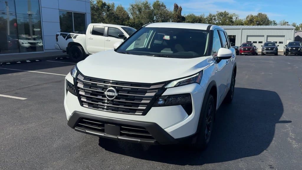 New 2026 Nissan Rogue SV - photo - 1
