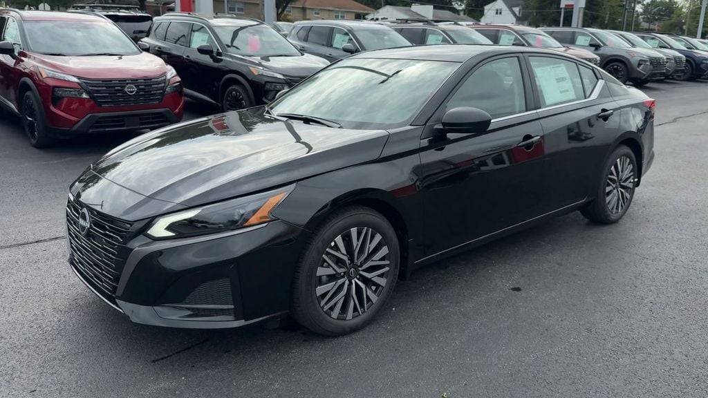 New 2026 Nissan Altima 2.5 SV - photo - 2