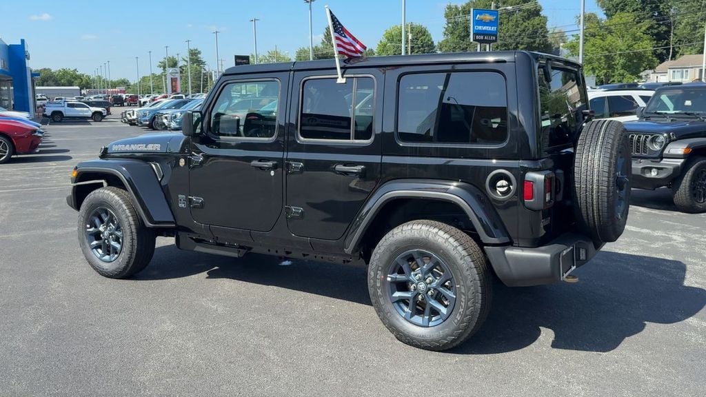 New 2026 Jeep Wrangler 85th Anniversary Edition - photo - 3