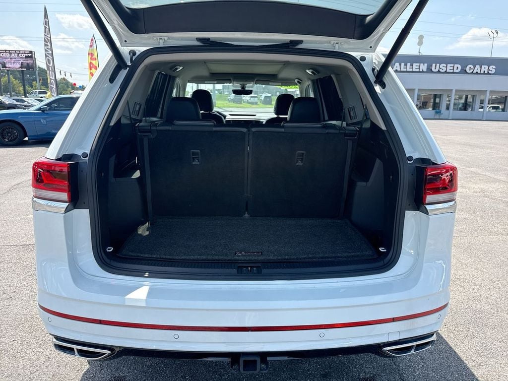 Pre-Owned 2021 Volkswagen Atlas 3.6L V6 SE w/Technology R-Line - photo - 16
