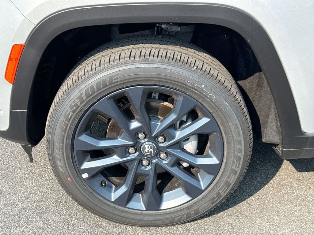 New 2026 Jeep Grand Cherokee - photo - 9