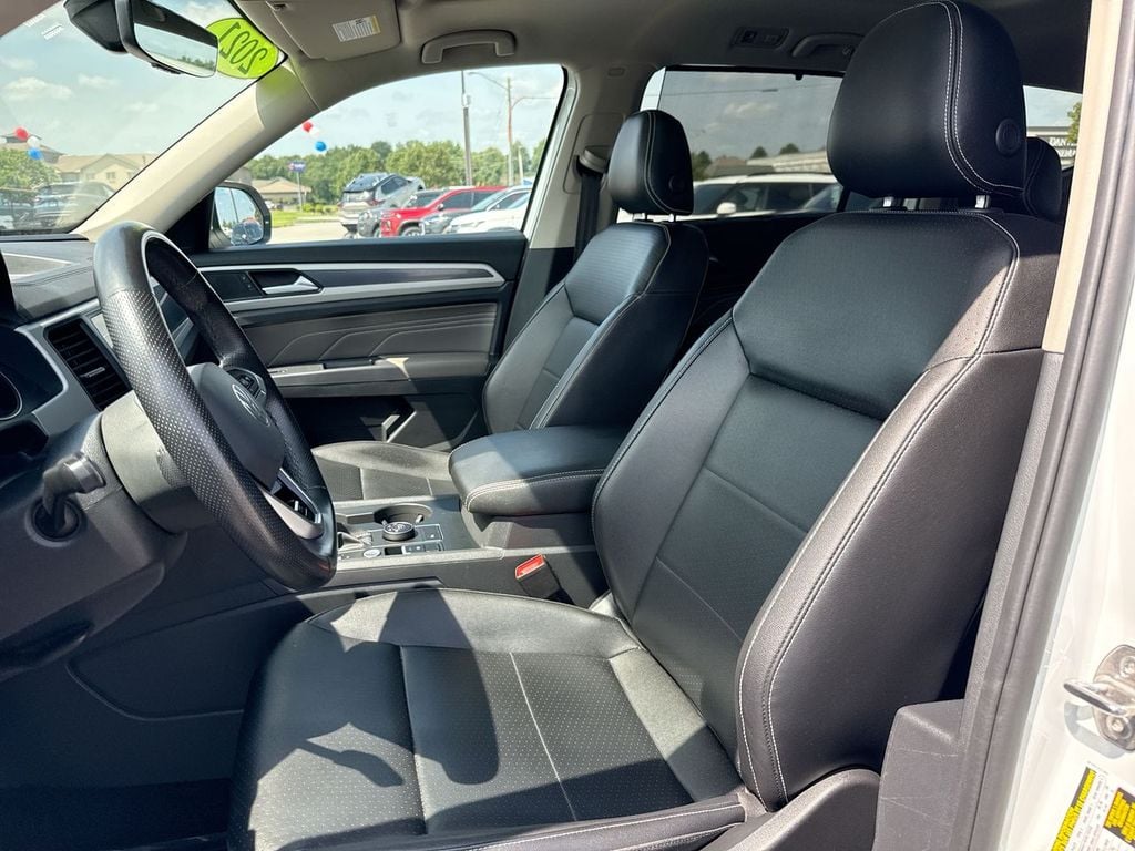 Pre-Owned 2021 Volkswagen Atlas 3.6L V6 SE w/Technology R-Line - photo - 22