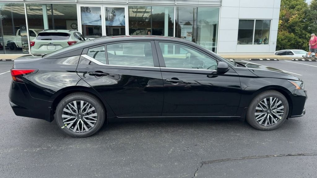 New 2026 Nissan Altima 2.5 SV - photo - 7