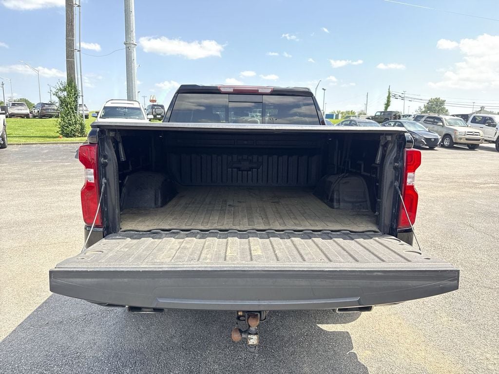 Pre-Owned 2020 Chevrolet Silverado 1500 RST - photo - 8