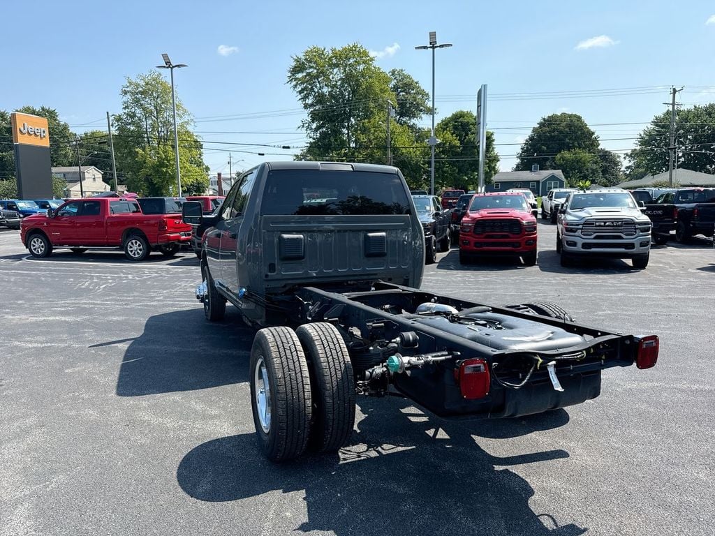 New 2026 Ram 3500 Tradesman - photo - 11