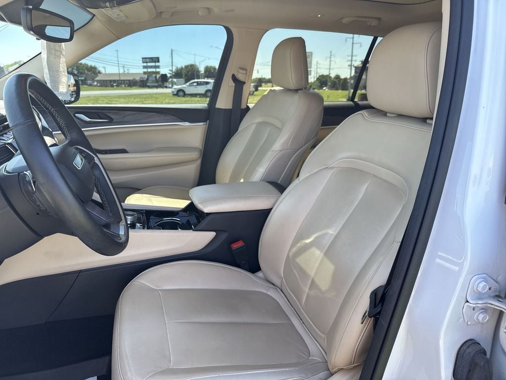 Pre-Owned 2022 Jeep Grand Cherokee L Limited - photo - 22