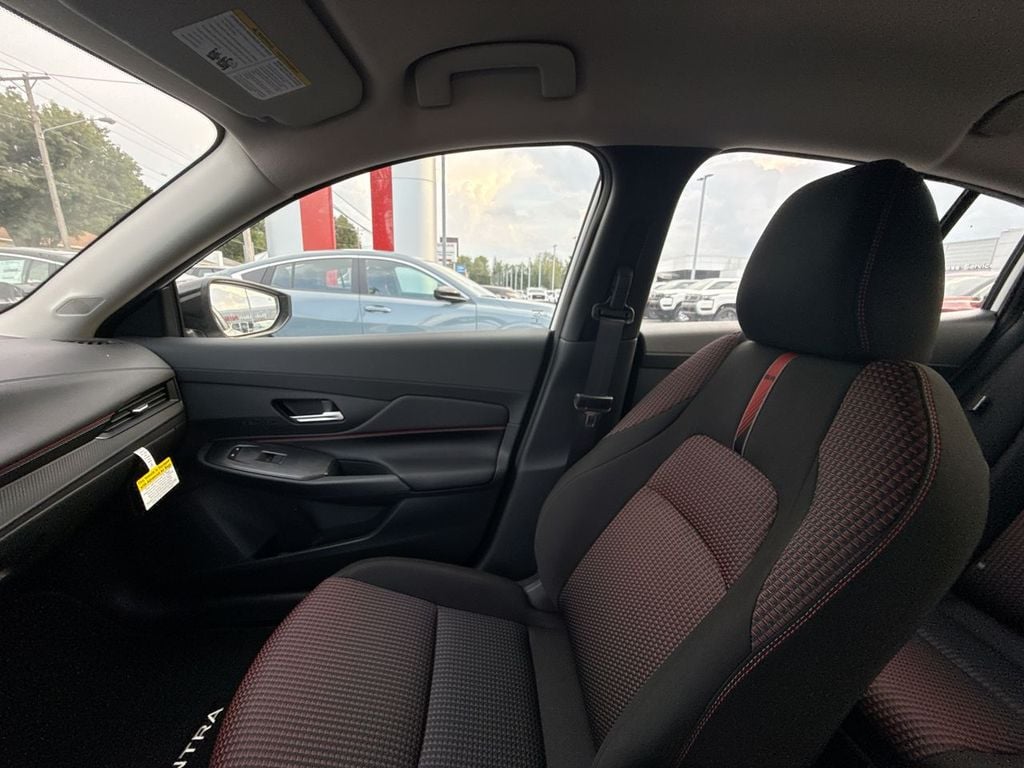 New 2027 Nissan Sentra SR - photo - 29