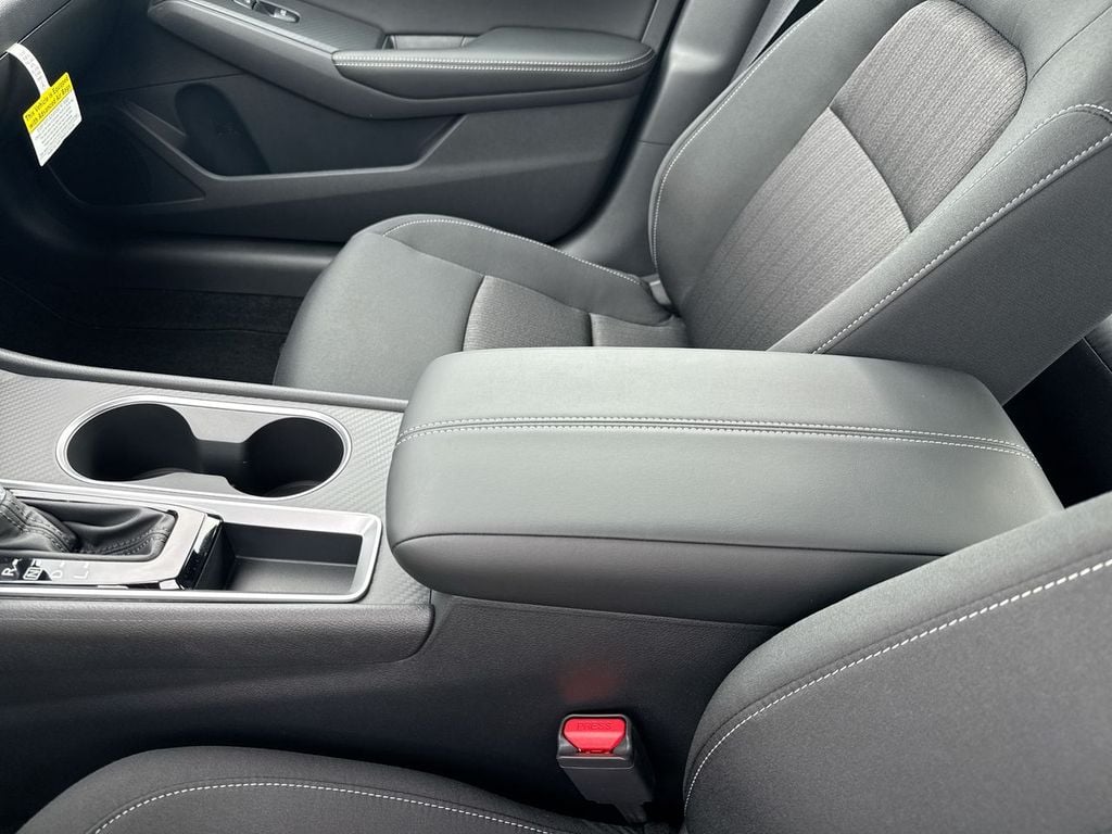 New 2026 Nissan Altima 2.5 SV - photo - 24