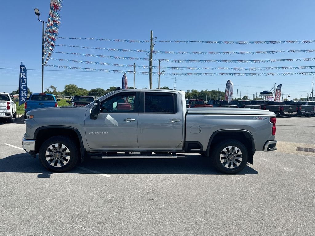 Pre-Owned 2025 Chevrolet Silverado 2500HD LT - photo - 10