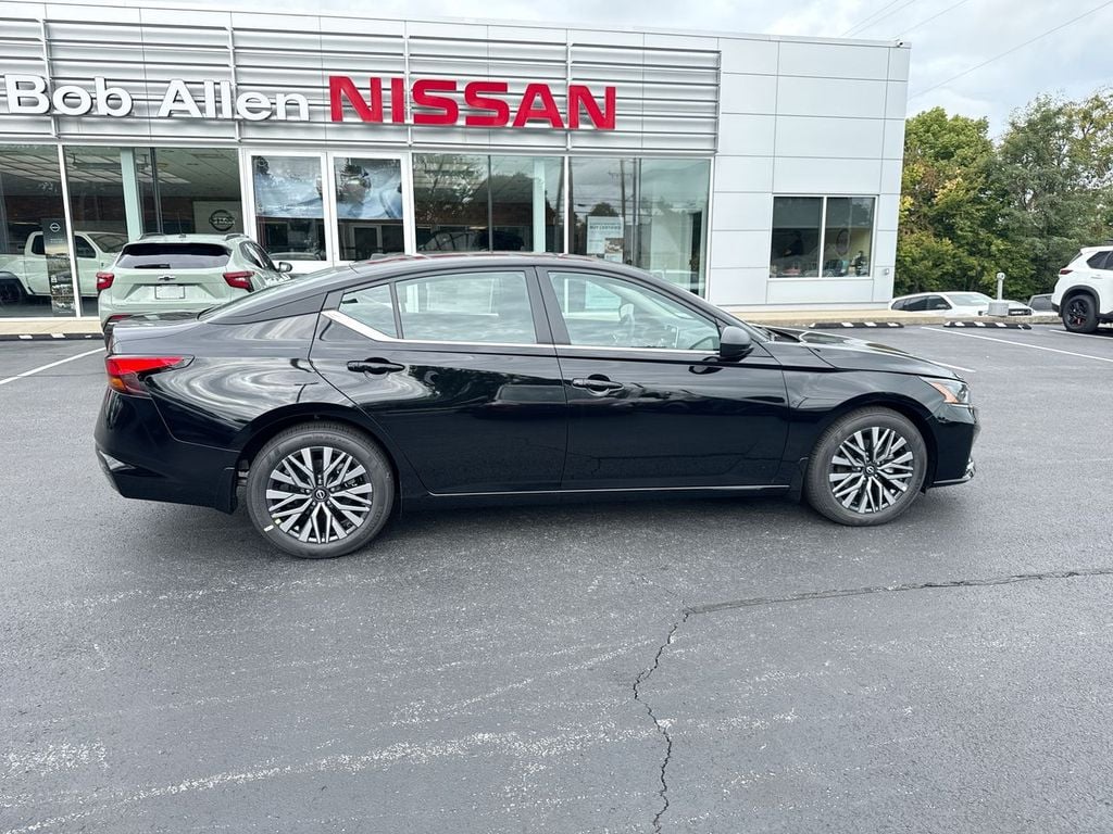 New 2026 Nissan Altima 2.5 SV - photo - 13