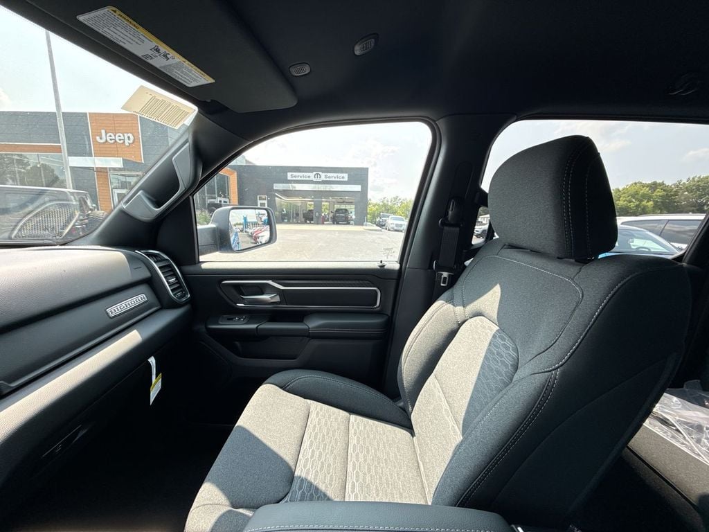 New 2026 Ram 1500 Big Horn/Lone Star - photo - 30