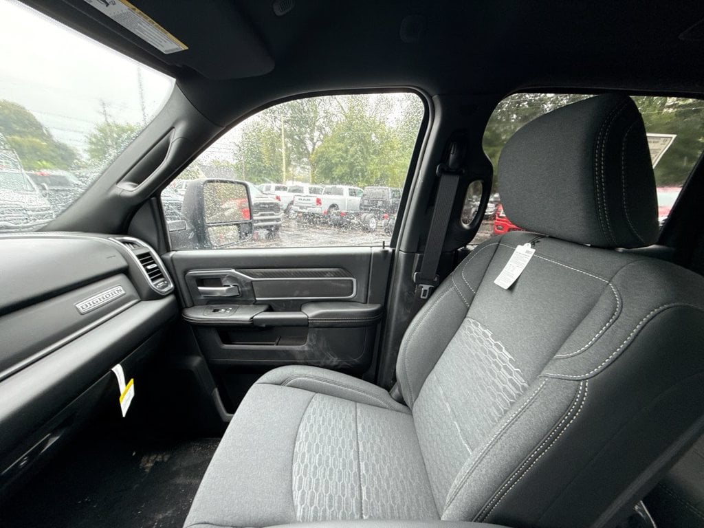New 2026 Ram 2500 Big Horn - photo - 30