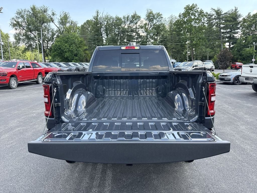 New 2026 Ram 1500 Laramie - photo - 16