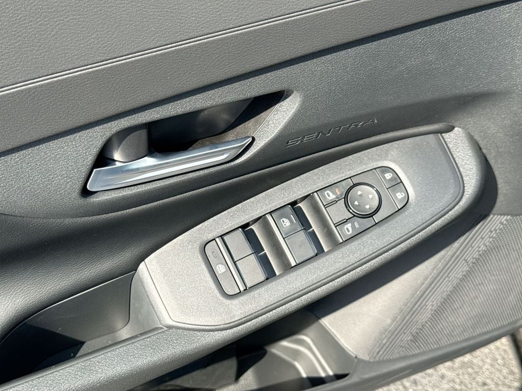 New 2027 Nissan Sentra S - photo - 19