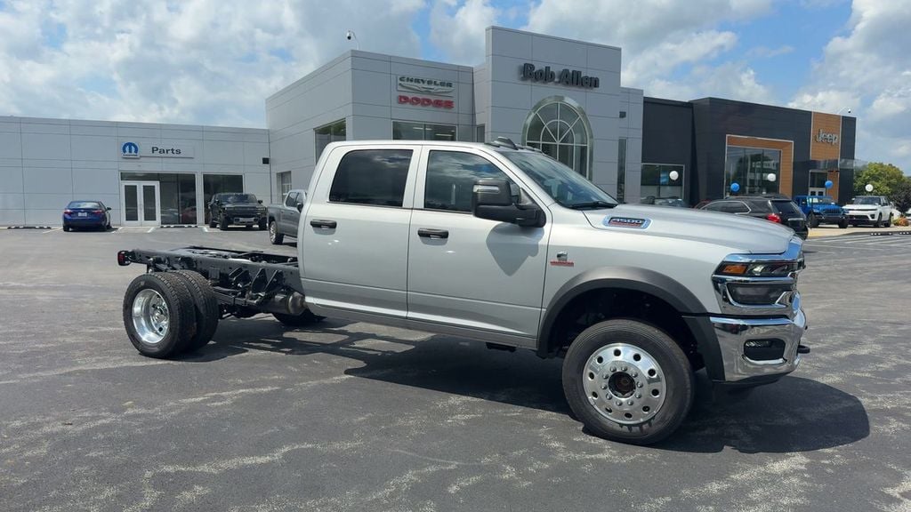 New 2026 Ram 4500HD Tradesman - photo - 7