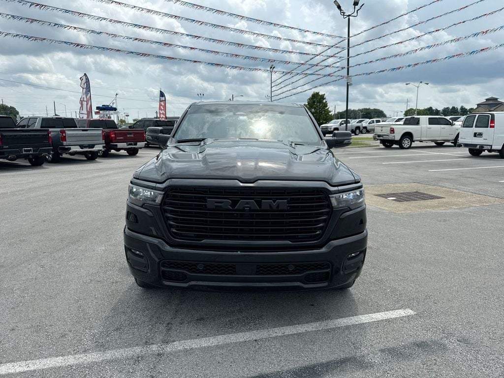 Pre-Owned 2025 Ram 1500 Laramie - photo - 15