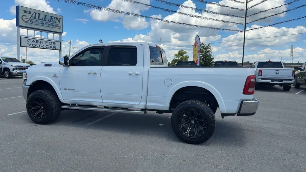 Pre-Owned 2022 Ram 2500 Laramie - photo - 3