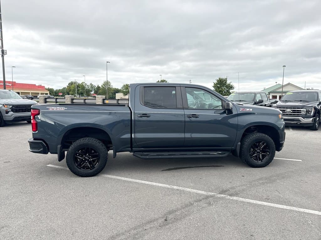 Pre-Owned 2020 Chevrolet Silverado 1500 LT Trail Boss - photo - 5