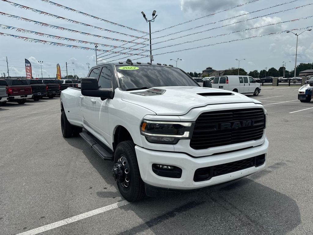 Pre-Owned 2023 Ram 3500 Laramie - photo - 14