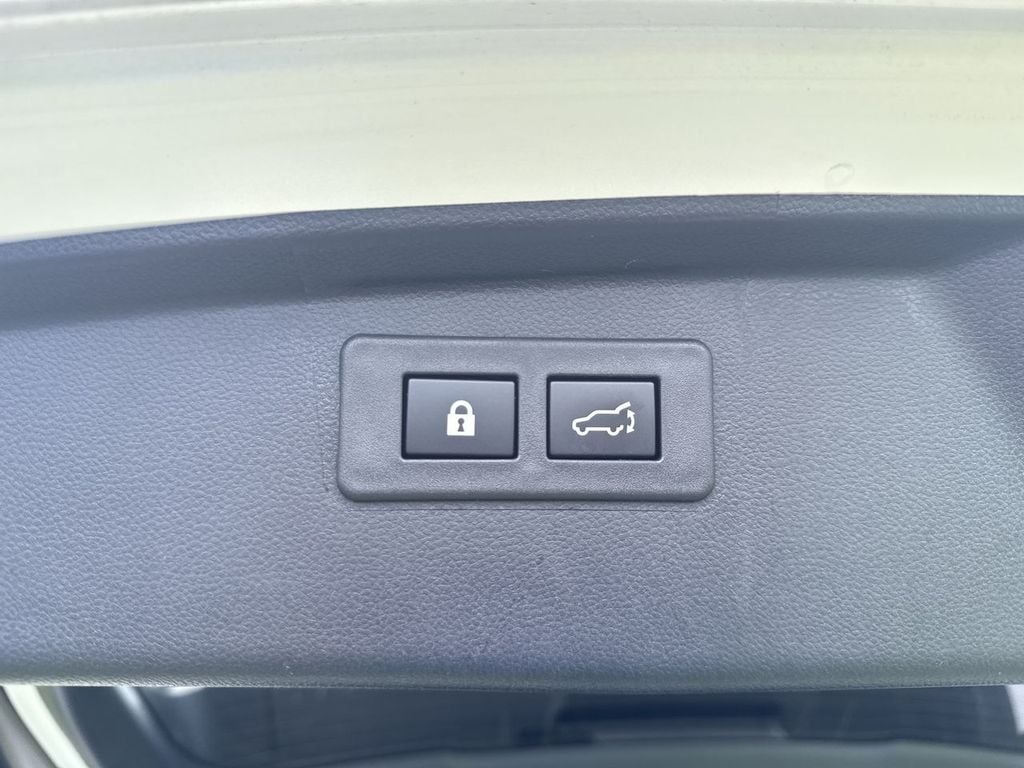 Pre-Owned 2024 Subaru Outback Limited - photo - 17