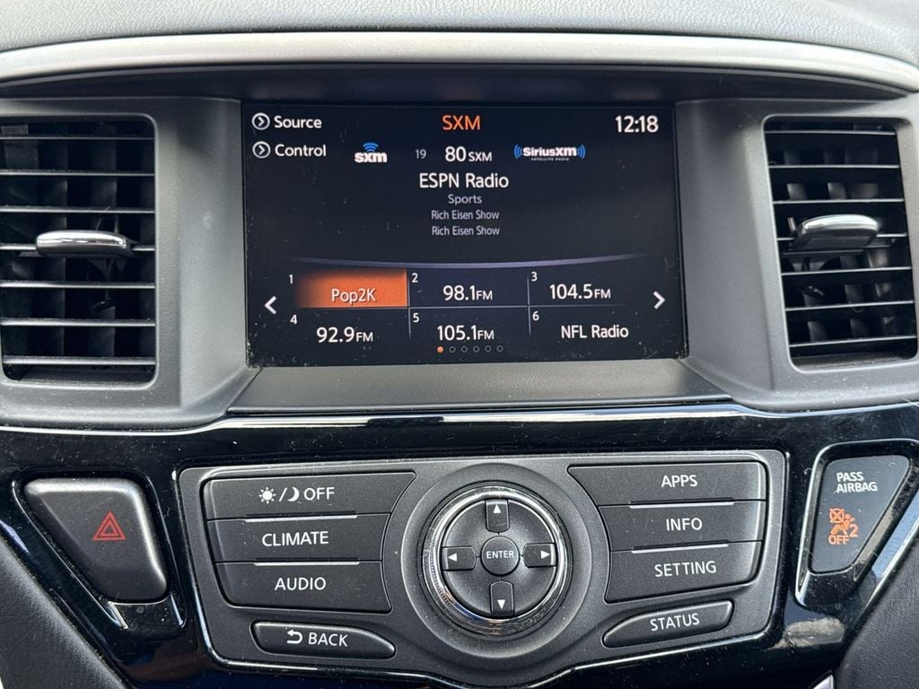 Pre-Owned 2018 Nissan Pathfinder S - photo - 27