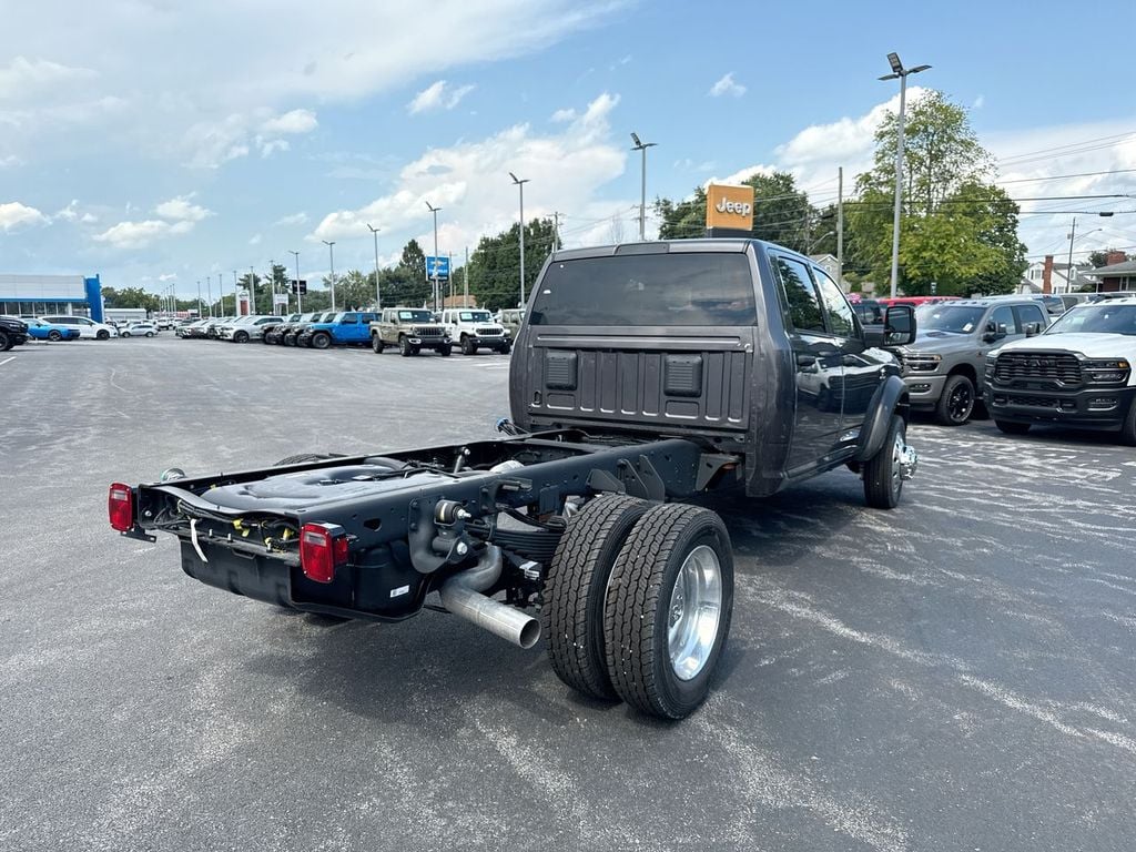 New 2026 Ram 4500HD Tradesman - photo - 12