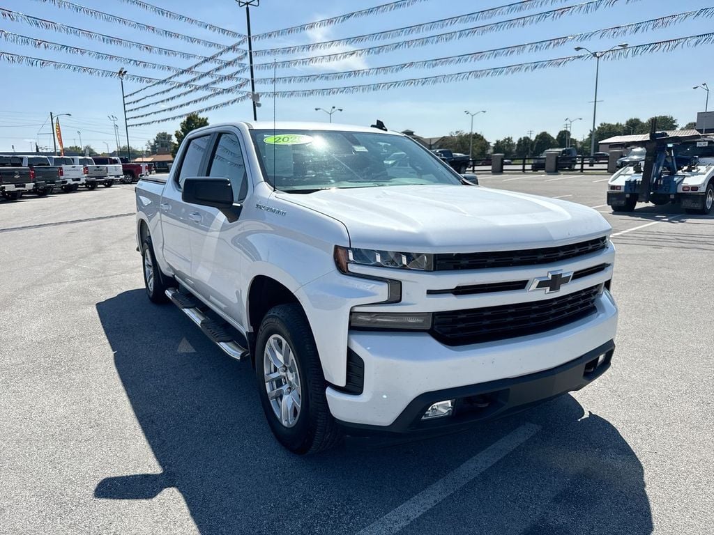 Pre-Owned 2020 Chevrolet Silverado 1500 RST - photo - 6