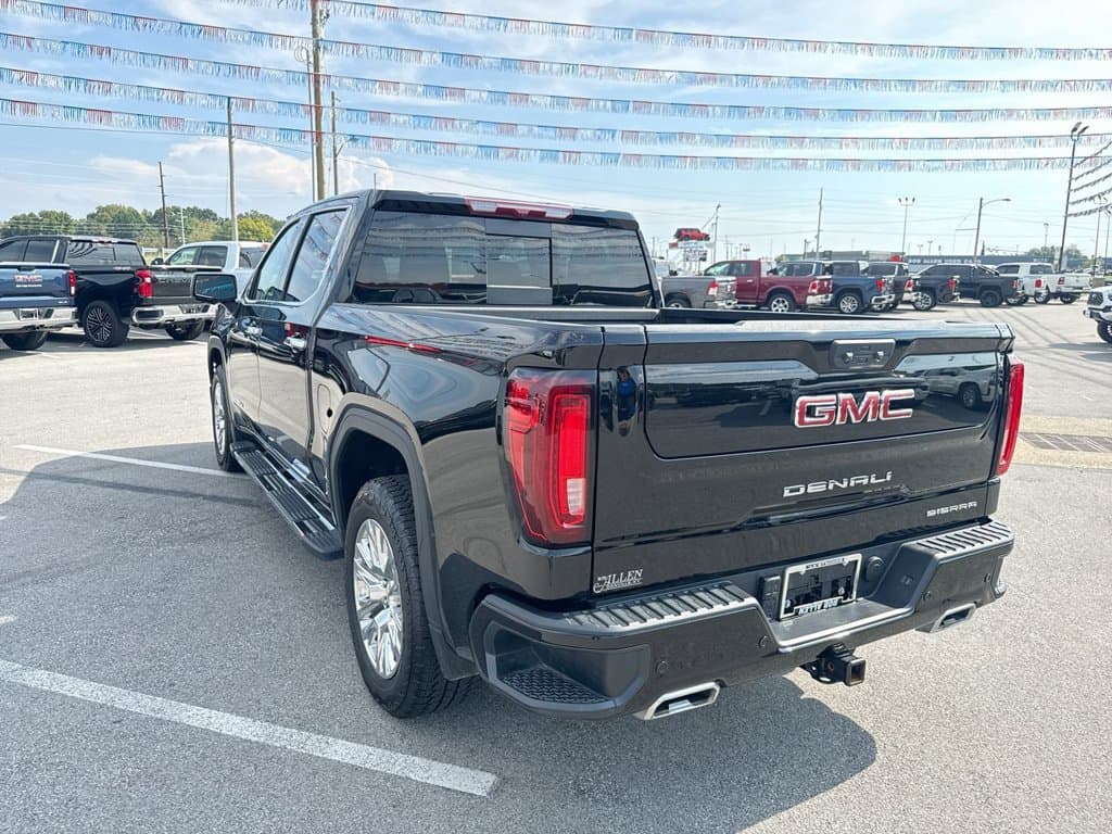 Pre-Owned 2025 GMC Sierra 1500 Denali - photo - 11