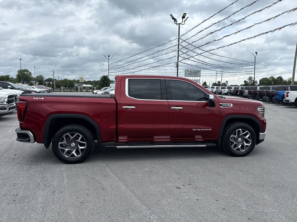 Pre-Owned 2023 GMC Sierra 1500 SLT - photo - 13