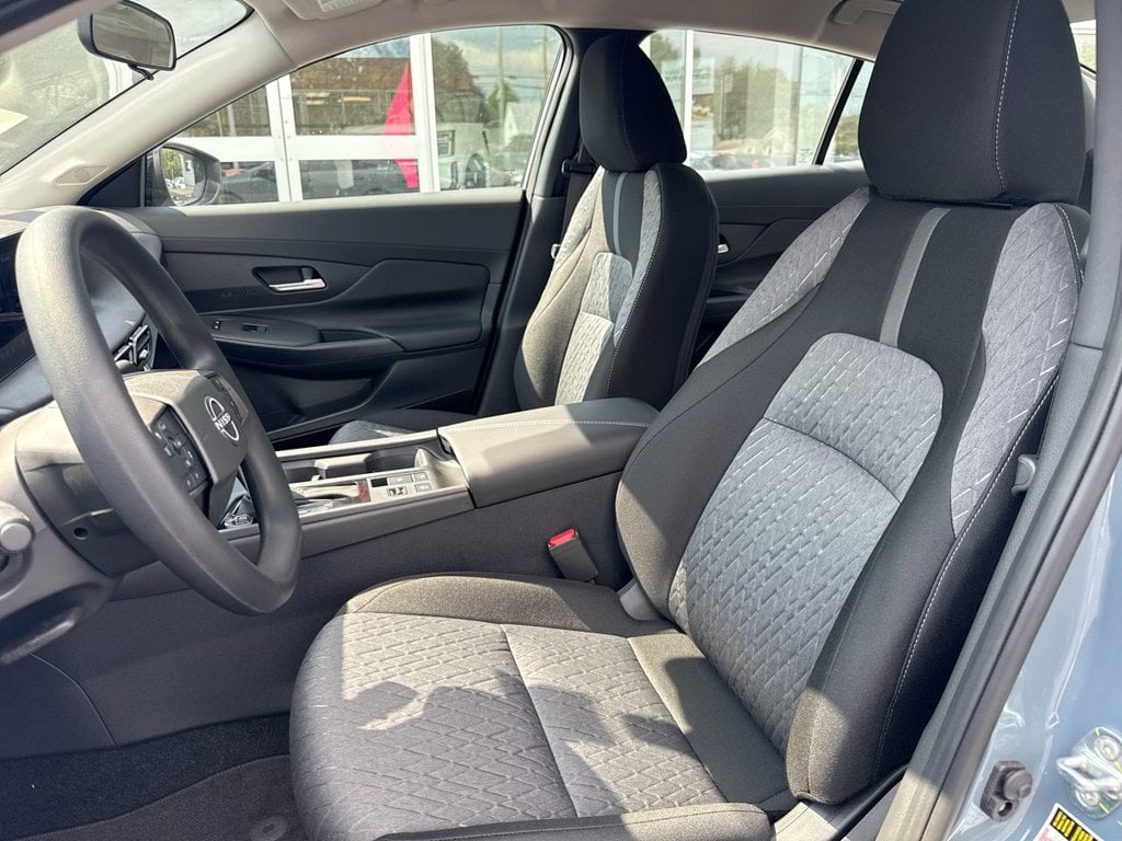 New 2027 Nissan Sentra SV - photo - 20