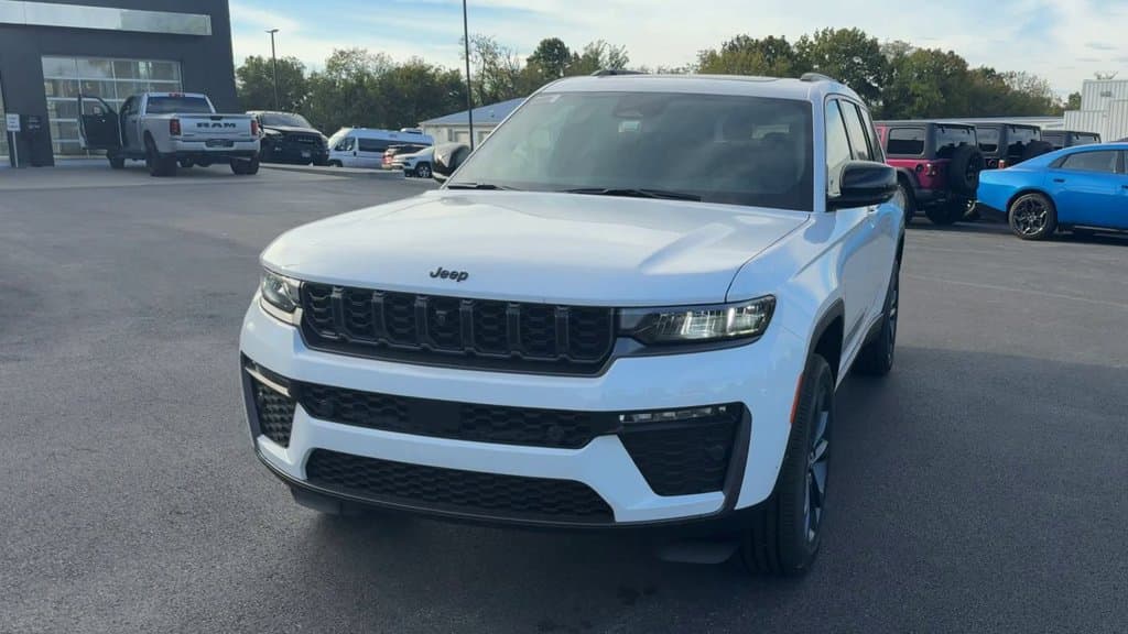 New 2026 Jeep Grand Cherokee L - photo - 1