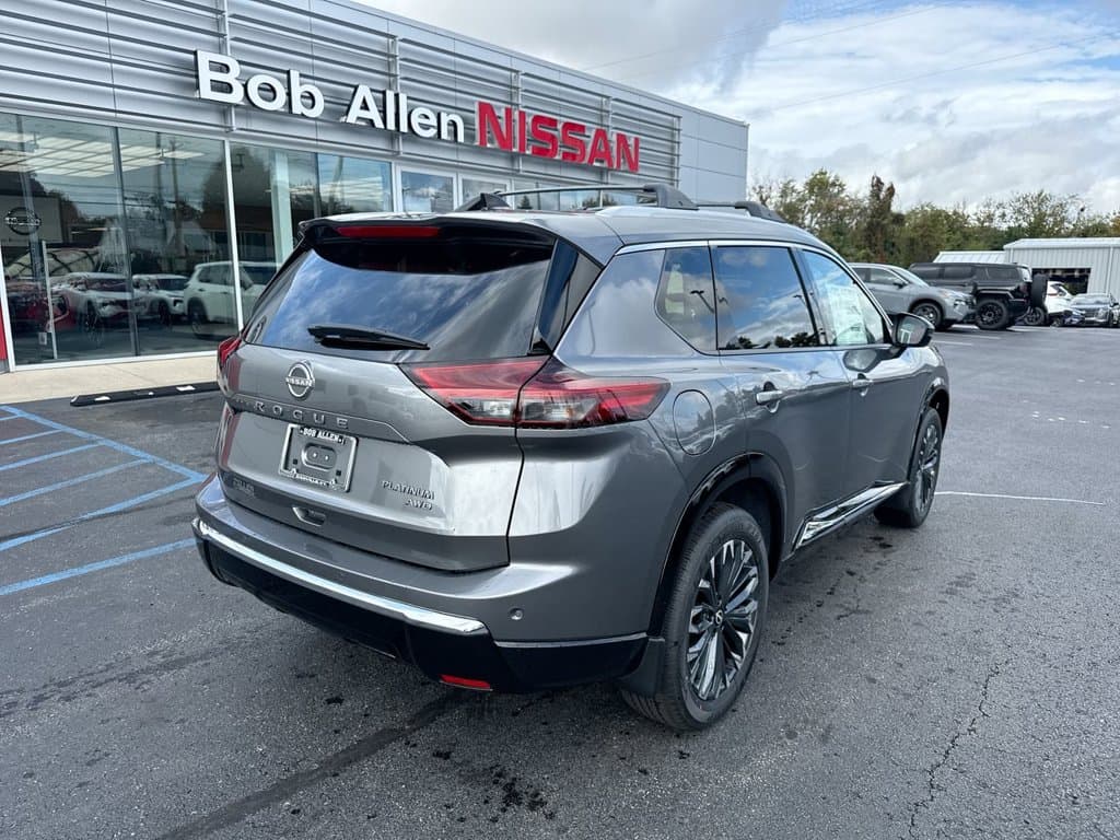 New 2026 Nissan Rogue Platinum - photo - 12