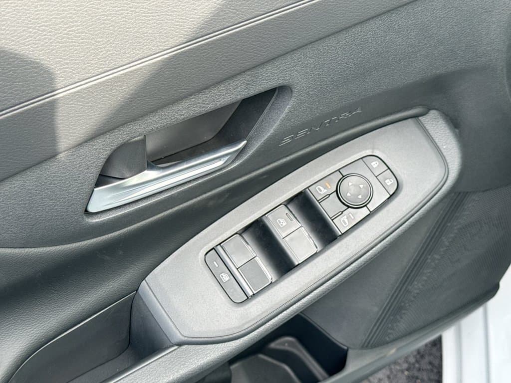 New 2027 Nissan Sentra S - photo - 19