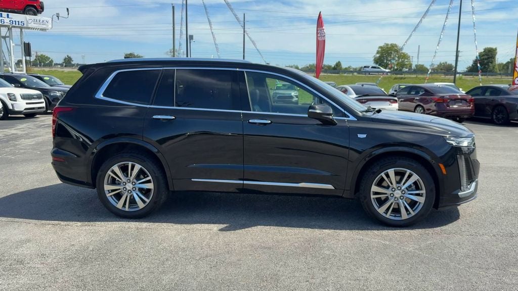 Pre-Owned 2022 Cadillac XT6 Premium Luxury - photo - 7