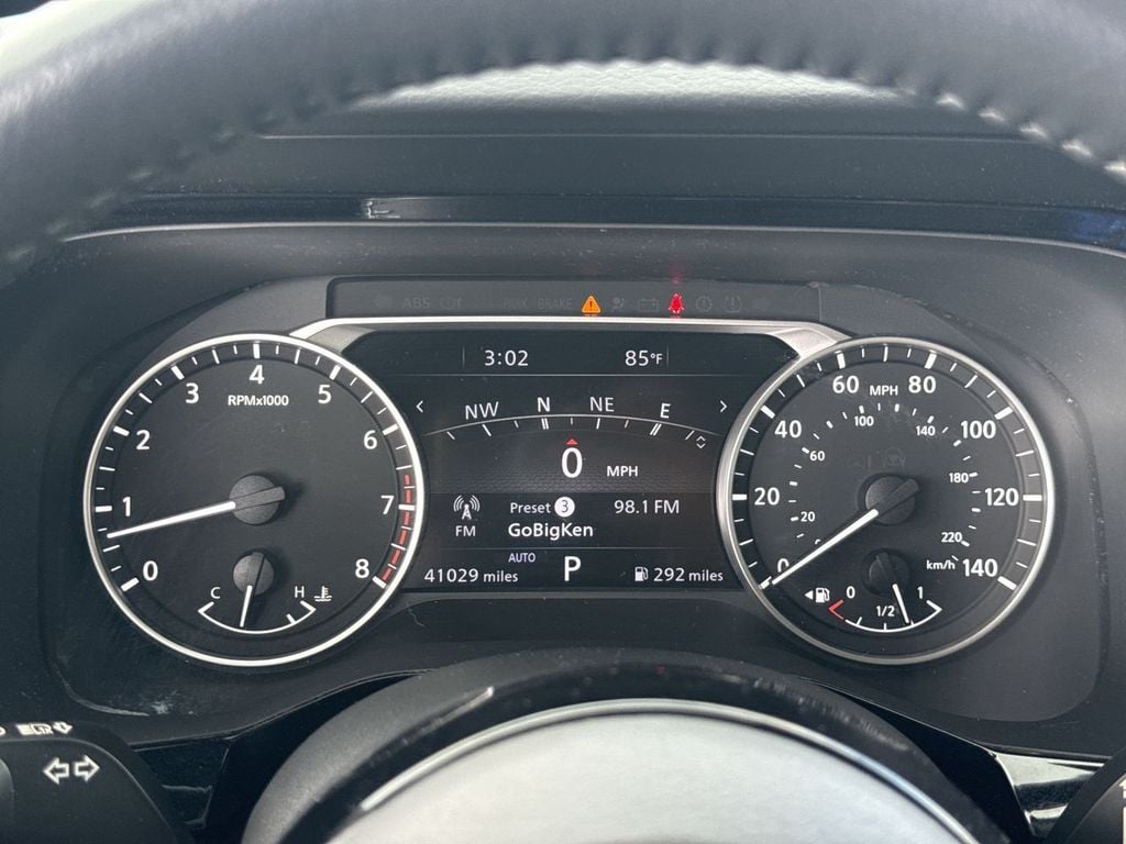 Pre-Owned 2024 Nissan Pathfinder SL - photo - 25