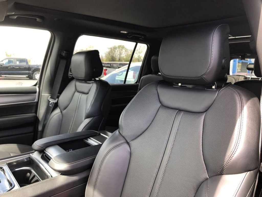 New 2026 Jeep Grand Wagoneer Limited Altitude - photo - 14