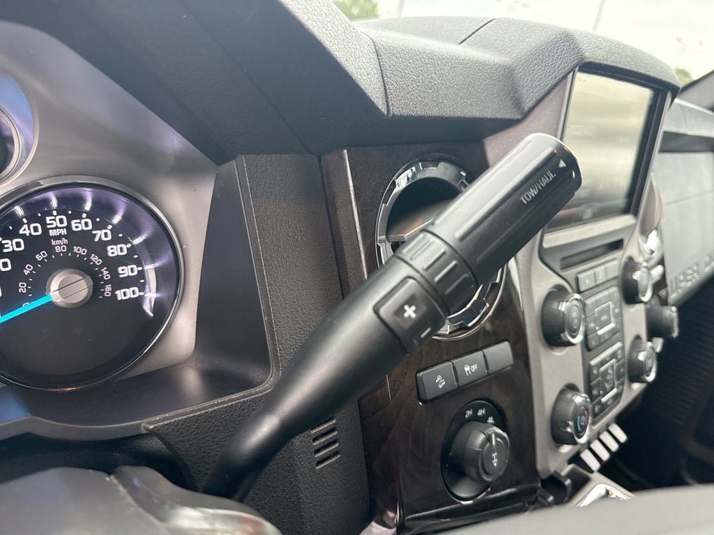 Pre-Owned 2015 Ford F-350SD Platinum - photo - 17