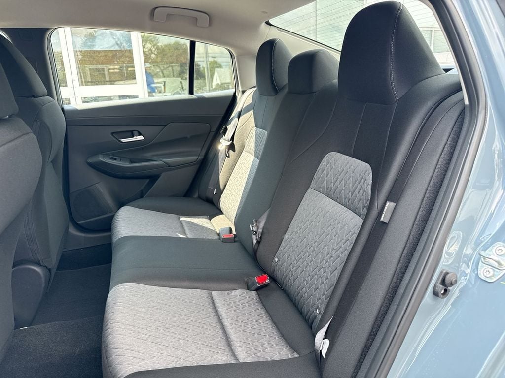 New 2027 Nissan Sentra SV - photo - 18