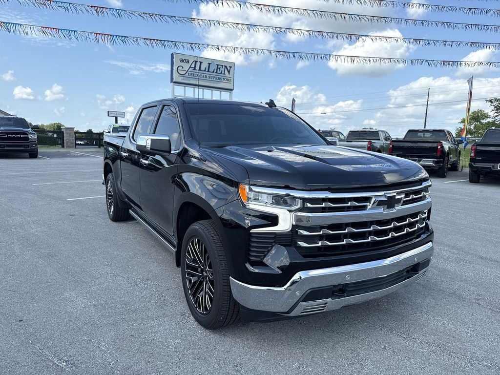 Pre-Owned 2026 Chevrolet Silverado 1500 LTZ - photo - 14