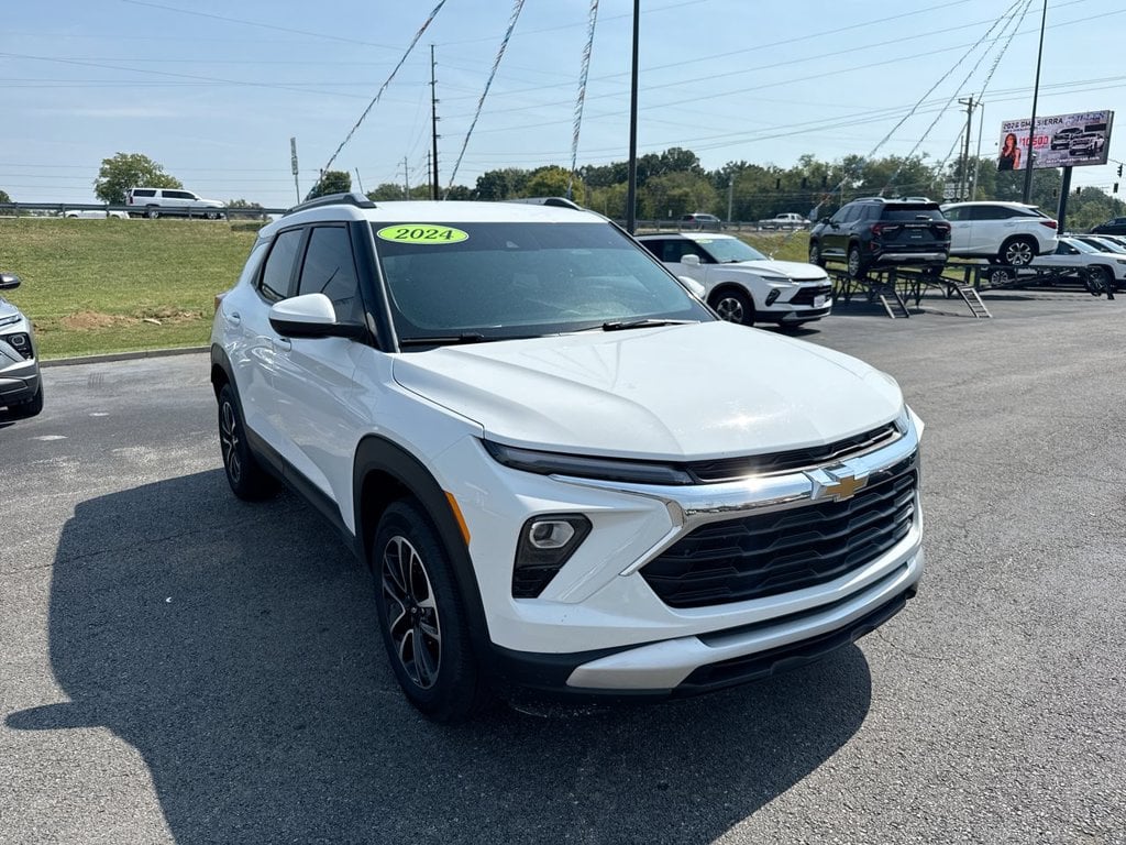 Pre-Owned 2024 Chevrolet TrailBlazer LT - photo - 14